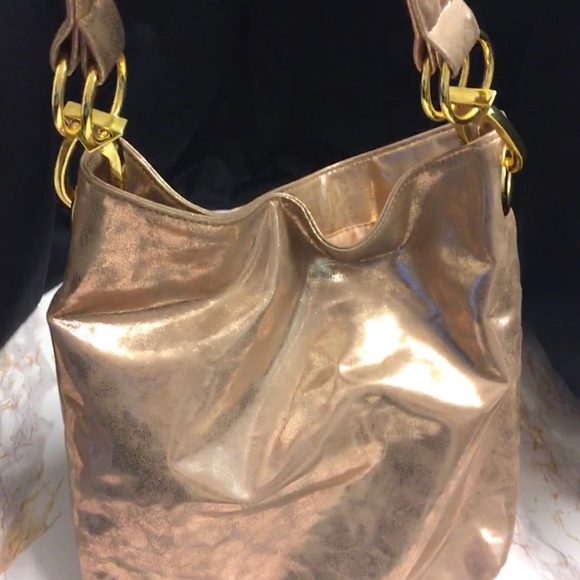 Purse with Gold Metal - Picture 1 of 10